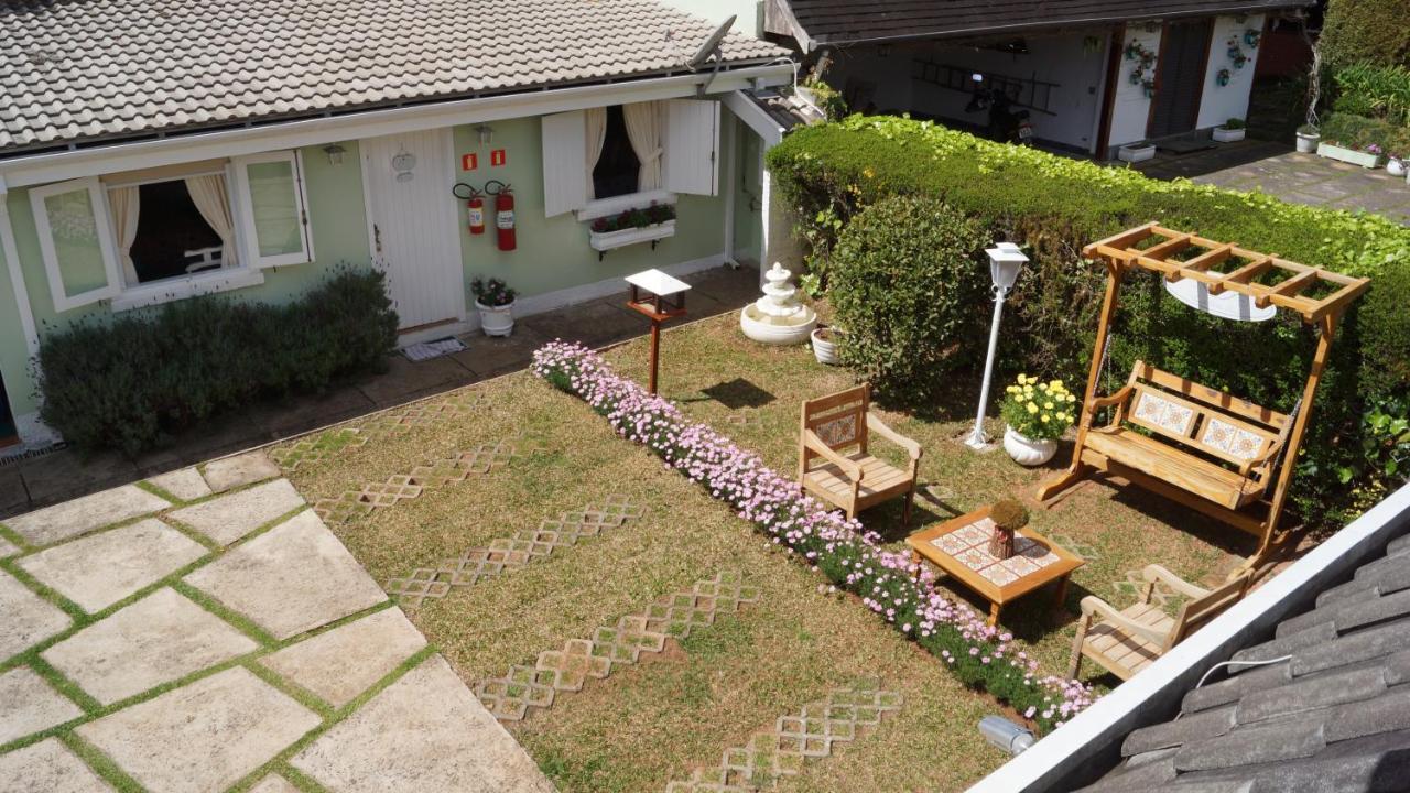 賓館 Chateau Colinas 4*