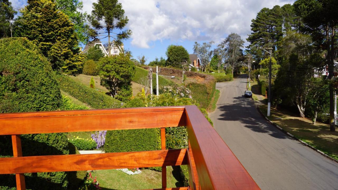 Chateau Colinas 賓館 Campos do Jordão