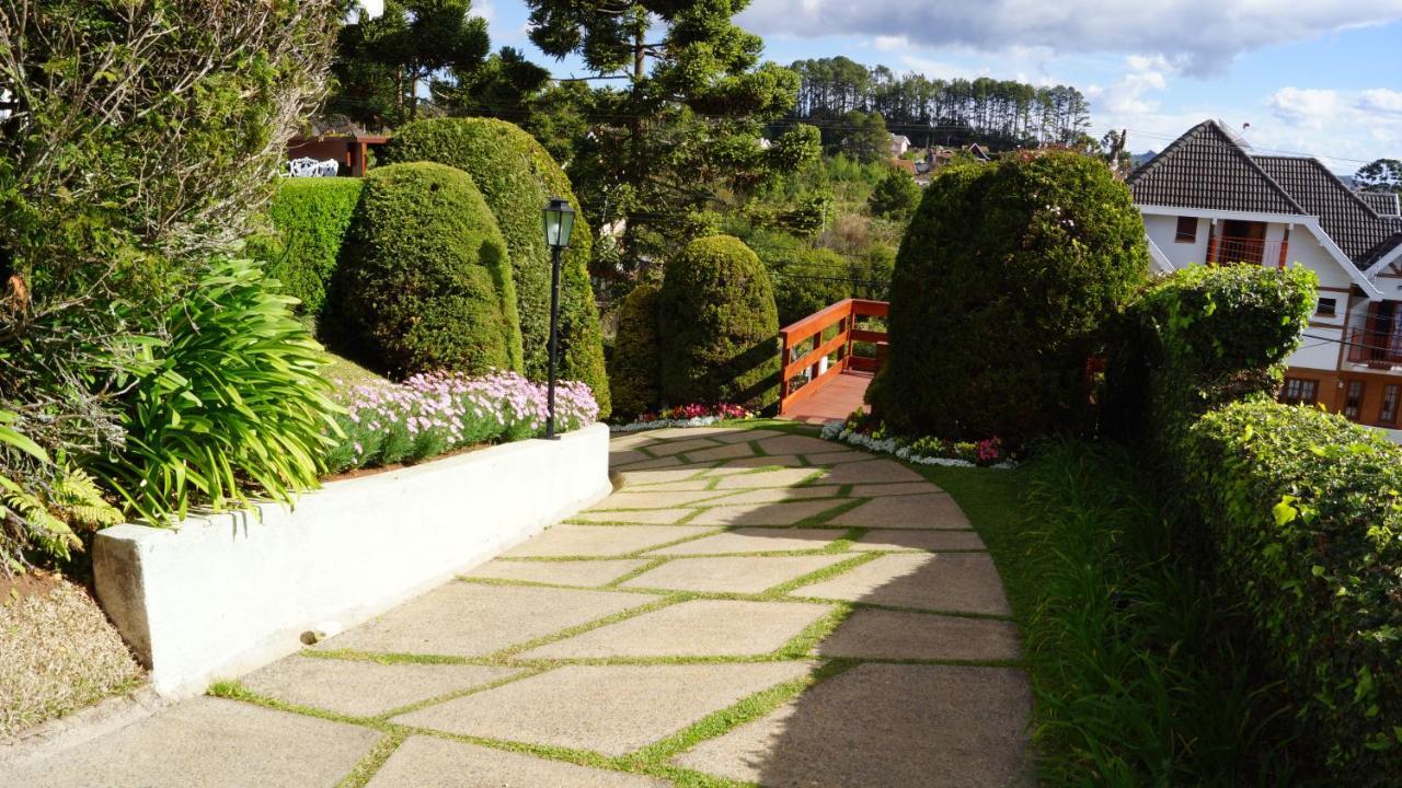 Chateau Colinas